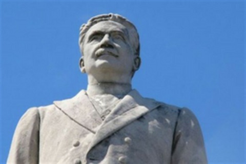 Rev-Hunter-Goble-Main-Website-Image.jpg