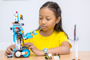 LEGO-Robotics-Website-tile-300x200.png