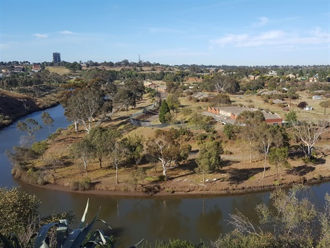 maribyrnong defence 4-3.jpg