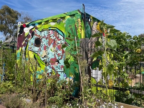 Art in the Garden 300x200.jpg