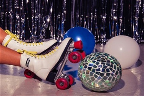 roller disco web