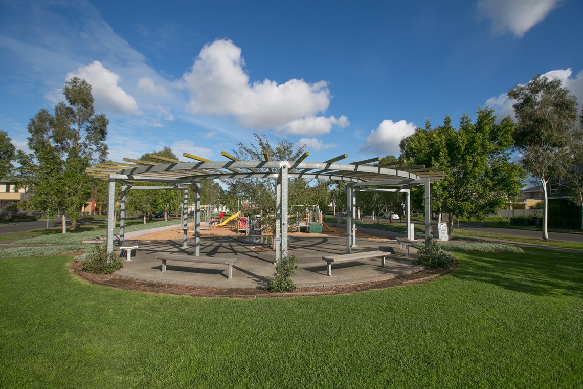 Rollingmill Green seating