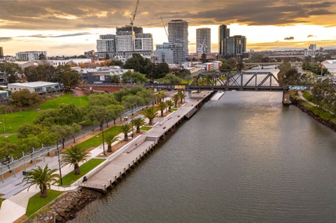 Maribyrnong river Footscray jetty