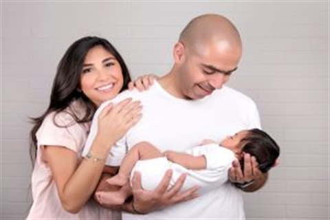 Mum-Dad-and-Baby.jpg