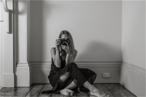 Kartu gallery - Her.png