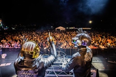 NYE Daft Punk 