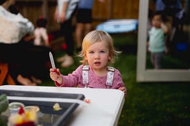 A child participates in Playgroup Victoria program Playbuddies at West Footscray Neighbourhood House. This project was supported through the Maribyrnong City Council Community Grants Program 2022-2023.